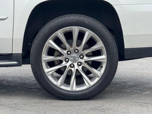 2020 Cadillac Escalade ESV Luxury