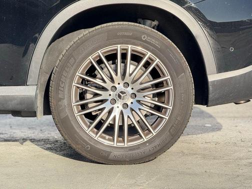 2024 Mercedes-Benz GLC 300 4MATIC