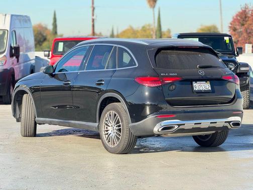 2024 Mercedes-Benz GLC 300 4MATIC