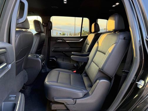 Ebony Twilight Metallic 2024 GMC Acadia AWD Elevation