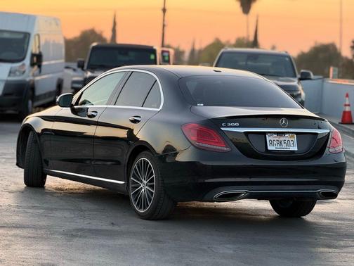 2019 Mercedes-Benz C-Class C 300