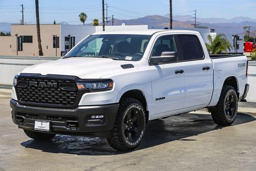 2026 RAM 1500 Warlock Crew Cab 4x4 5'7' Box