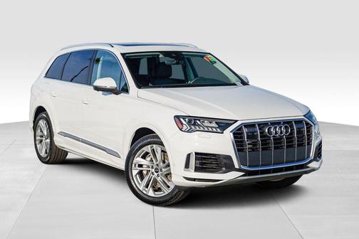 2024 Audi Q7 55 Premium Plus
