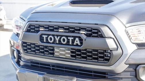 2020 Toyota Tacoma TRD Sport