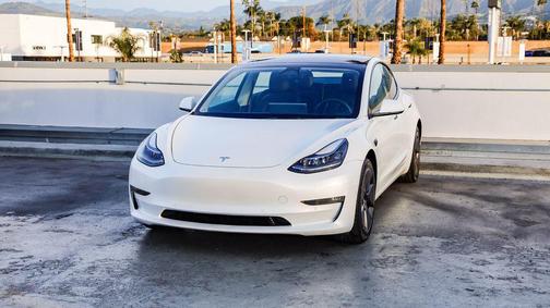 2022 Tesla Model 3 Long Range