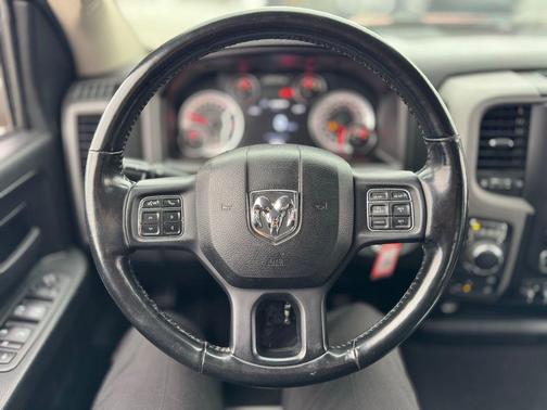 2021 RAM 1500 Classic Express