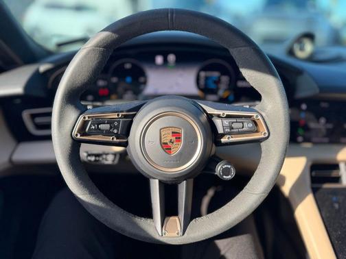 2023 Porsche Taycan GTS