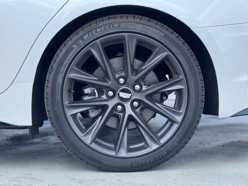 2025 Cadillac CT5 Sport