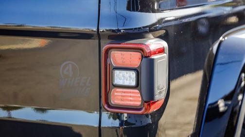 2025 Jeep Gladiator Willys