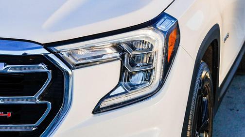 2023 GMC Terrain AWD AT4