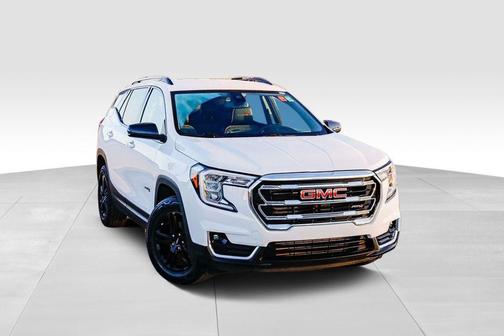 2023 GMC Terrain AWD AT4