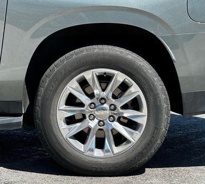 Silver Sage Metallic 2023 Chevrolet Suburban Premier