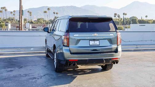 Silver Sage Metallic 2023 Chevrolet Suburban Premier