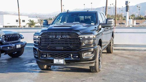 2025 RAM 2500 Laramie Crew Cab 4x4 6'4' Box