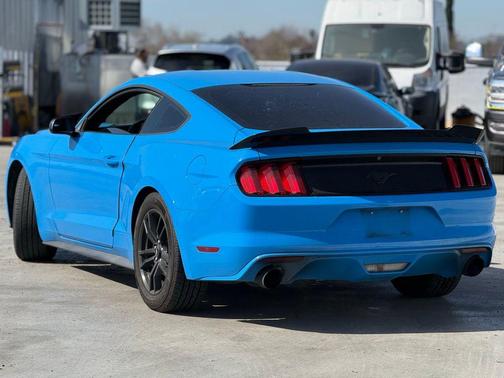 2017 Ford Mustang EcoBoost