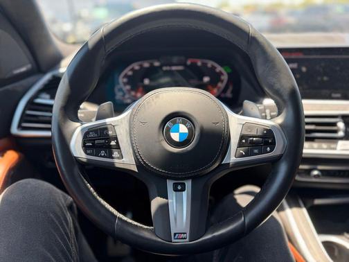 Tanzanite Blue II Metallic 2022 BMW X7 M50i