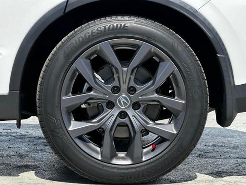 Platinum White Pearl 2022 Acura MDX A-Spec Package