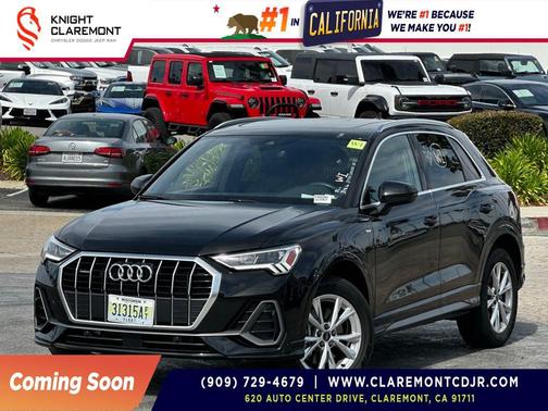 Mythos Black Metallic 2025 Audi Q3 Premium 45 TFSI S line quattro Tiptronic