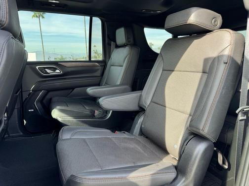 2024 Chevrolet Suburban 4WD High Country