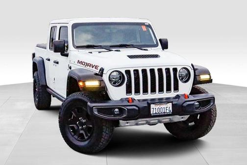 Bright White Clearcoat 2022 Jeep Gladiator Mojave 4x4