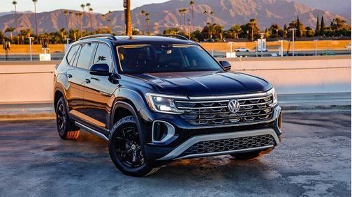 2024 Volkswagen Atlas 2.0T SE w/Technology 4MOTION