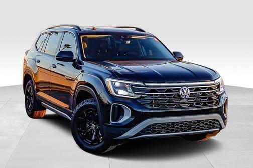 2024 Volkswagen Atlas 2.0T SE w/Technology 4MOTION