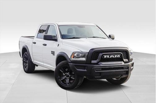 2024 RAM 1500 Classic Warlock Crew Cab 4x2 5'7' Box