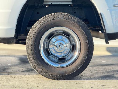 2024 RAM 3500 Big Horn Crew Cab 4x4 8' Box