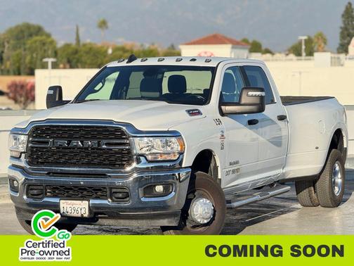 2024 RAM 3500 Big Horn Crew Cab 4x4 8' Box