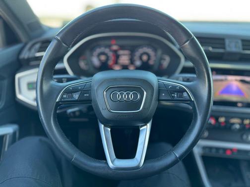 2021 Audi Q3 40 Premium Plus