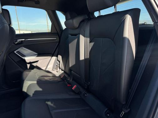2021 Audi Q3 40 Premium Plus