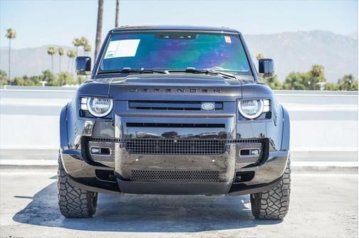 2023 Land Rover Defender 110 S