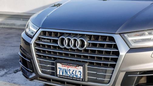 2017 Audi Q7 3.0T Premium