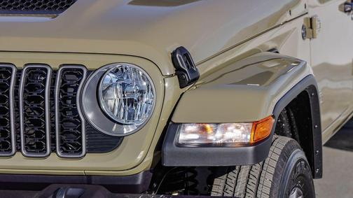 2026 Jeep Gladiator Sport S