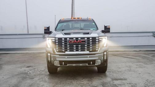 2024 GMC Sierra 2500 Denali