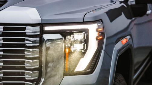 2024 GMC Sierra 2500 Denali