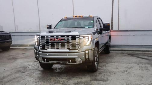 2024 GMC Sierra 2500 Denali