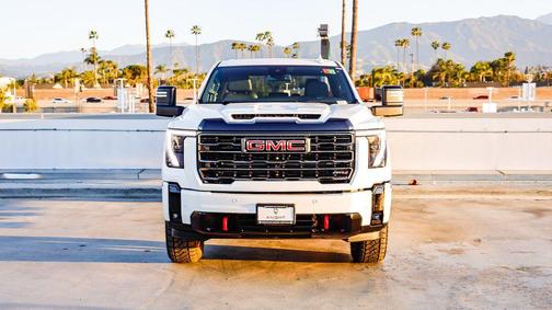 2025 GMC Sierra 2500 AT4