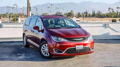 2019 Chrysler Pacifica Touring L