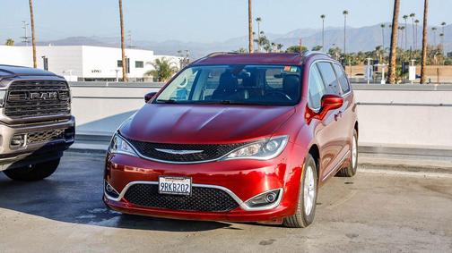 2019 Chrysler Pacifica Touring L
