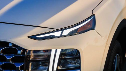 2023 Hyundai SANTA FE HEV SEL Premium