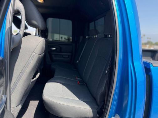 Hydro Blue Pearlcoat 2021 RAM 1500 Classic Warlock Quad Cab 4x2 6'4' Box
