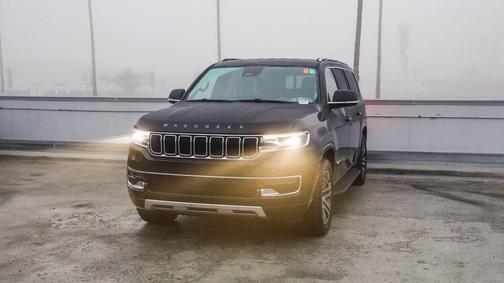 2024 Jeep Wagoneer L Series II 4x2