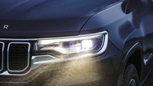 2024 Jeep Wagoneer L Series II 4x2