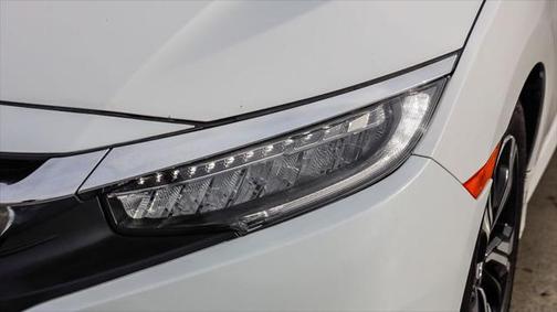 2018 Honda Civic Touring