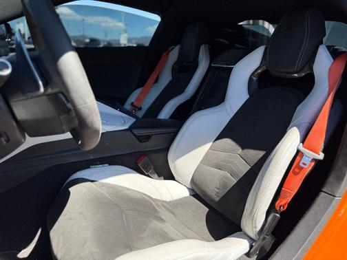 2022 Chevrolet Corvette Stingray w/2LT