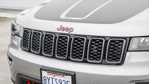 2020 Jeep Grand Cherokee Trailhawk