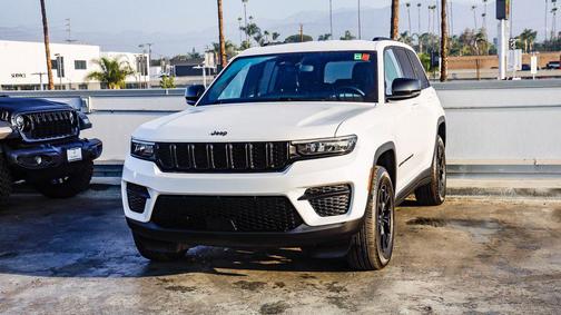 2024 Jeep Grand Cherokee Altitude
