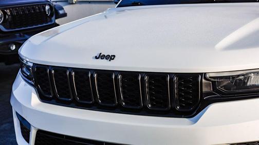 2024 Jeep Grand Cherokee Altitude