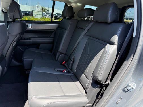Ecotronic Gray 2025 Hyundai SANTA FE SEL 2.4
